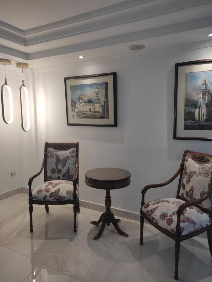 La Carolina Inn 키토 외부 사진